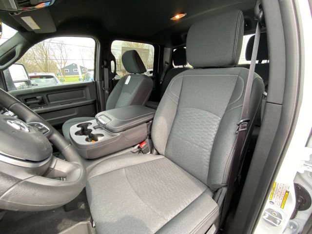 New 2026 RAM 3500 Tradesman AWD/4WD image 10