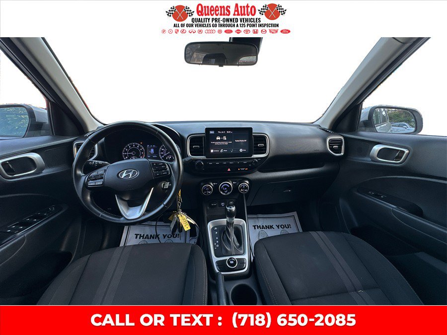 Used 2021 Hyundai Venue SEL w/ Cargo Package FWD image 33