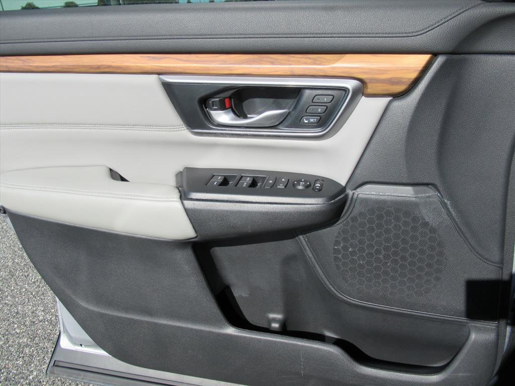 Used 2018 Honda CR-V EX-L image 17