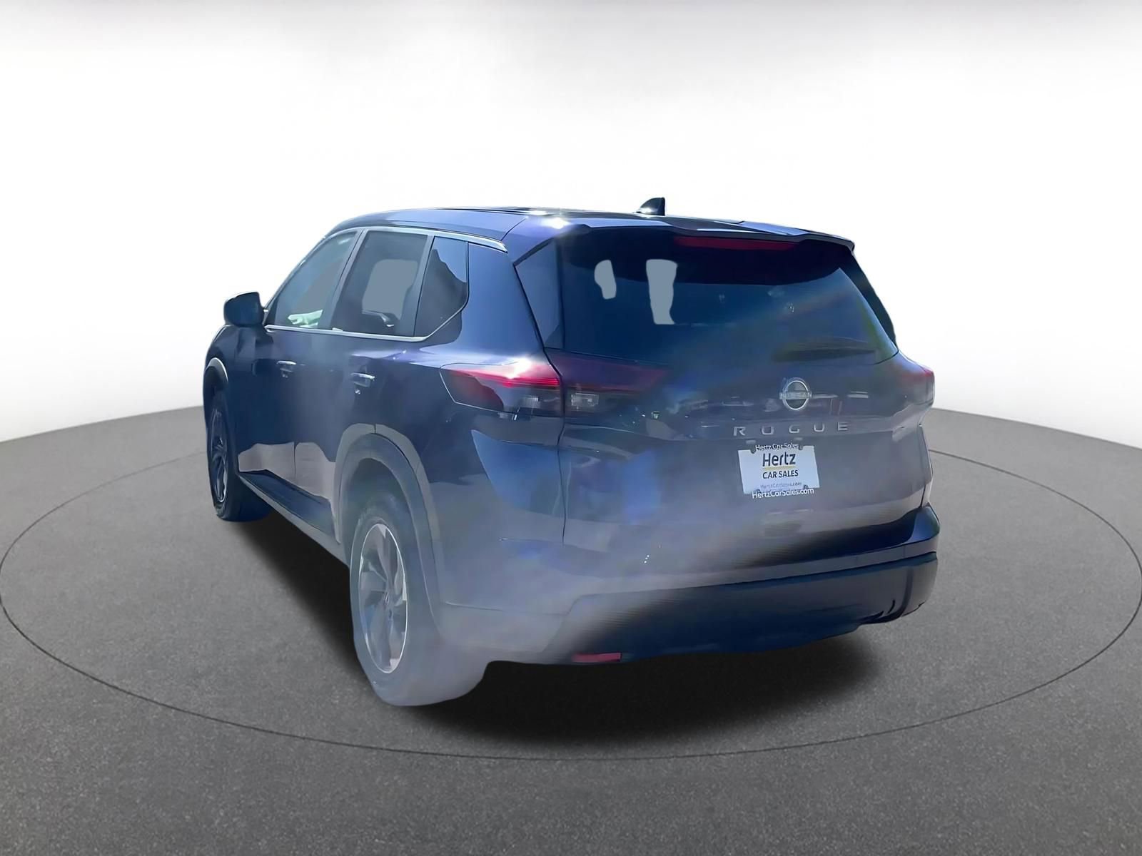 Used 2025 Nissan Rogue SV FWD image 10