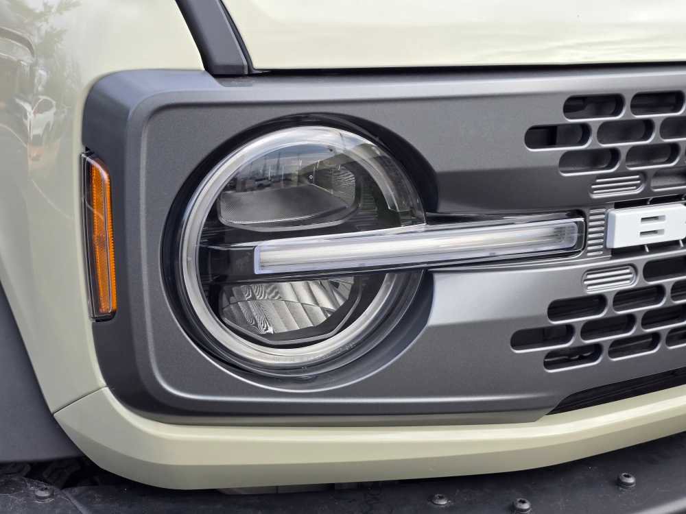 New 2025 Ford Bronco Badlands image 5