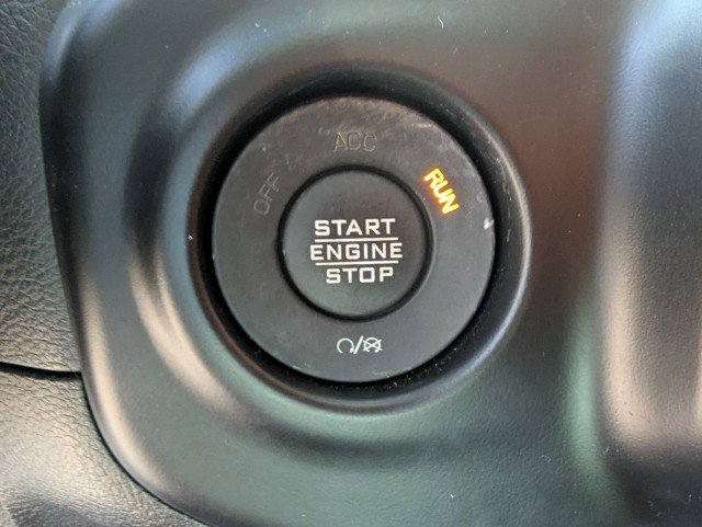 Used 2021 Jeep Wrangler Unlimited Rubicon AWD/4WD image 16