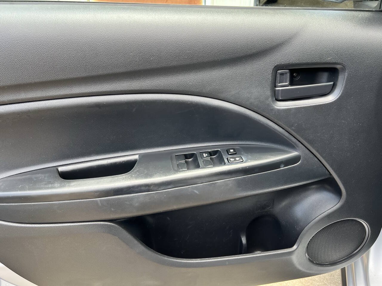 Used 2020 Mitsubishi Mirage ES FWD image 23
