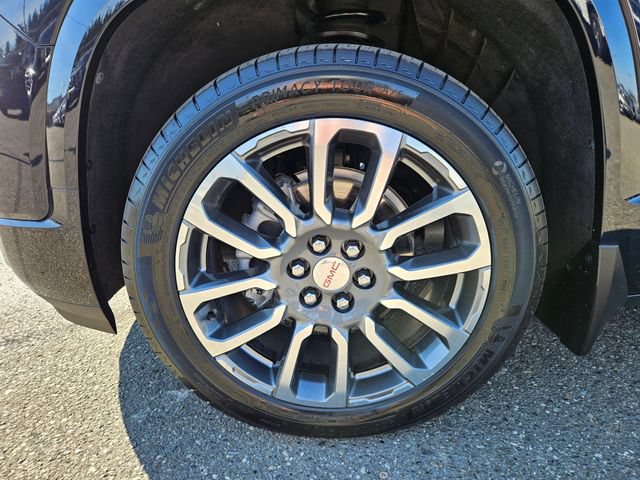 Used 2022 GMC Acadia Denali w/ Denali Ultimate Package AWD/4WD image 10