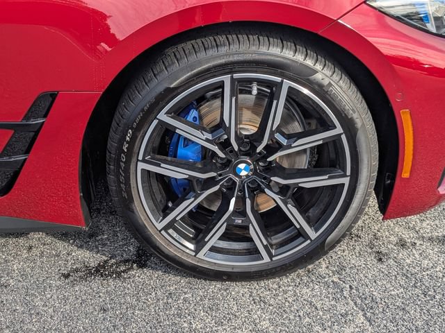 Used 2025 BMW M440i RWD image 13