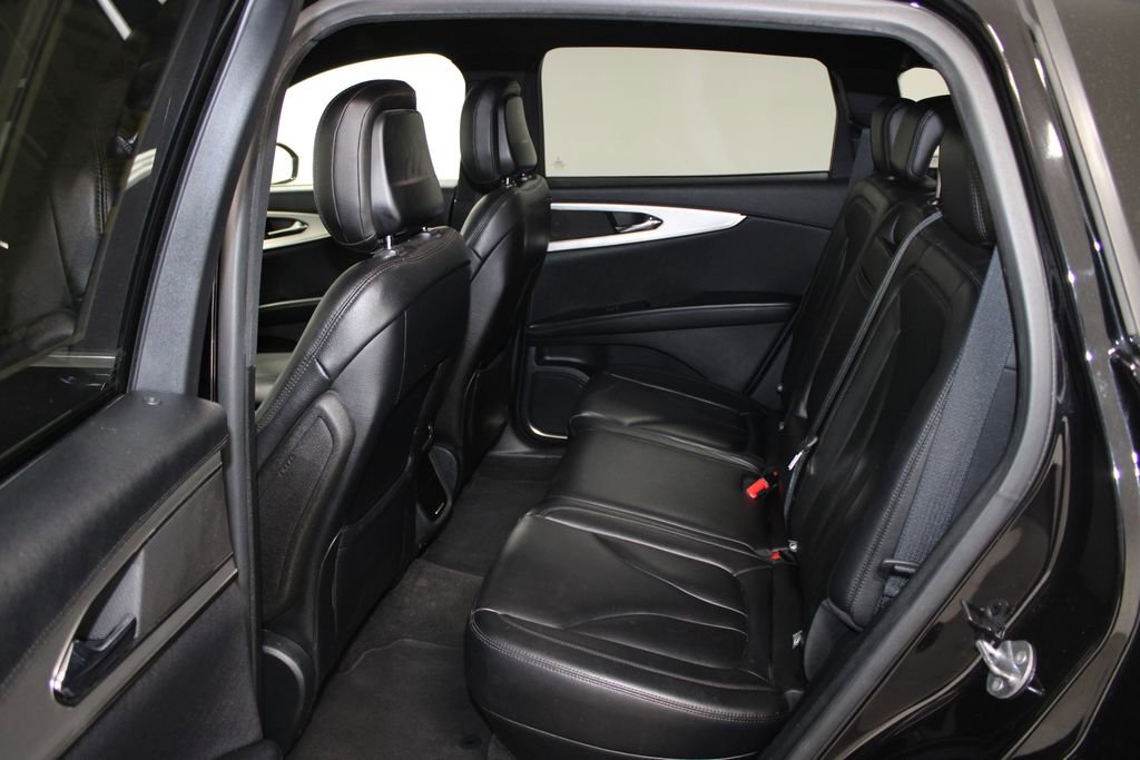 Used 2020 Lincoln Nautilus FWD image 26