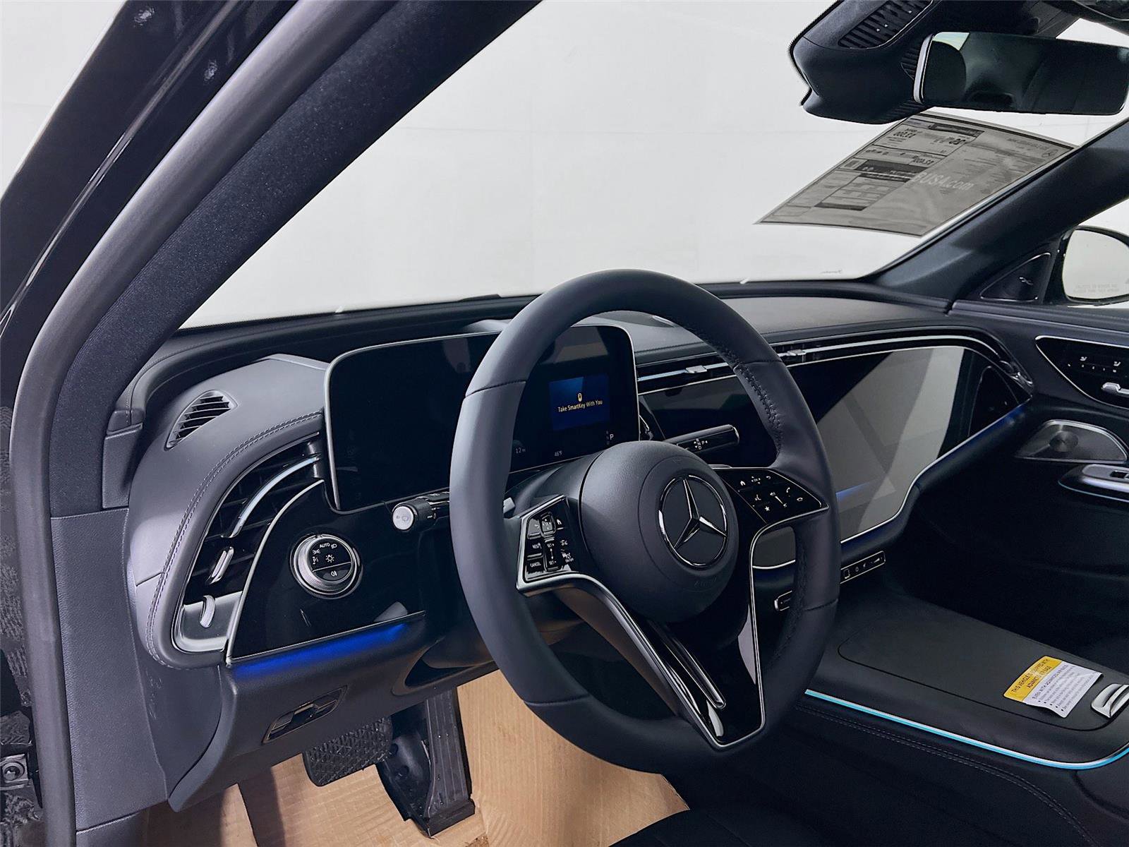 New 2026 Mercedes-Benz E 450 4MATIC Sedan image 10