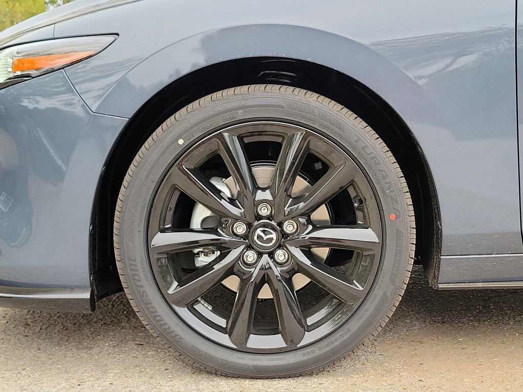 New 2026 MAZDA MAZDA3 Hatchback w/Premium Plus Pkg image 6