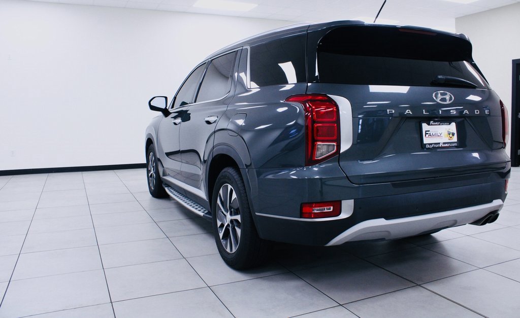 Used 2022 Hyundai Palisade SEL w/ Cargo Package image 3