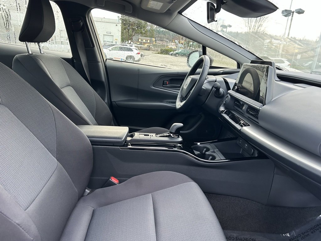 Certified 2025 Toyota Prius LE image 16