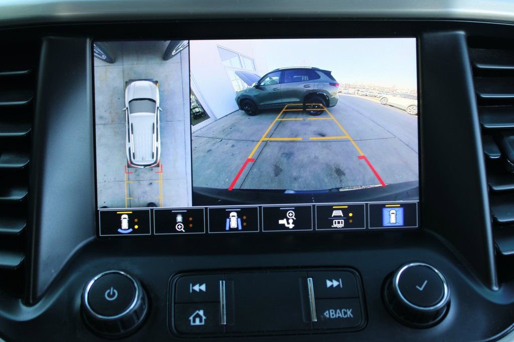 Used 2021 GMC Acadia Denali w/ Denali Ultimate Package image 18