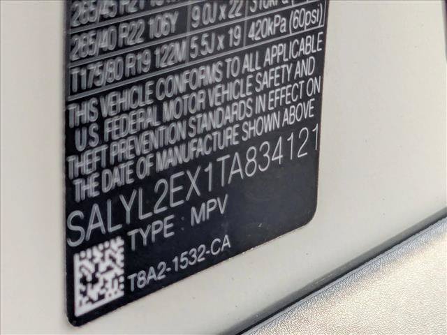 New 2026 Land Rover Range Rover Velar Dynamic SE AWD/4WD image 19