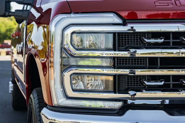 New 2026 Ford F250 Lariat image 15