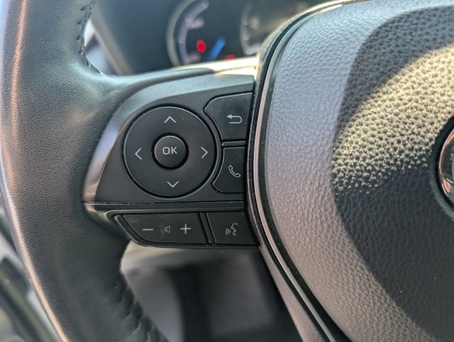 Used 2022 Toyota RAV4 XSE w/ XSE Grade Weather Package AWD/4WD image 16