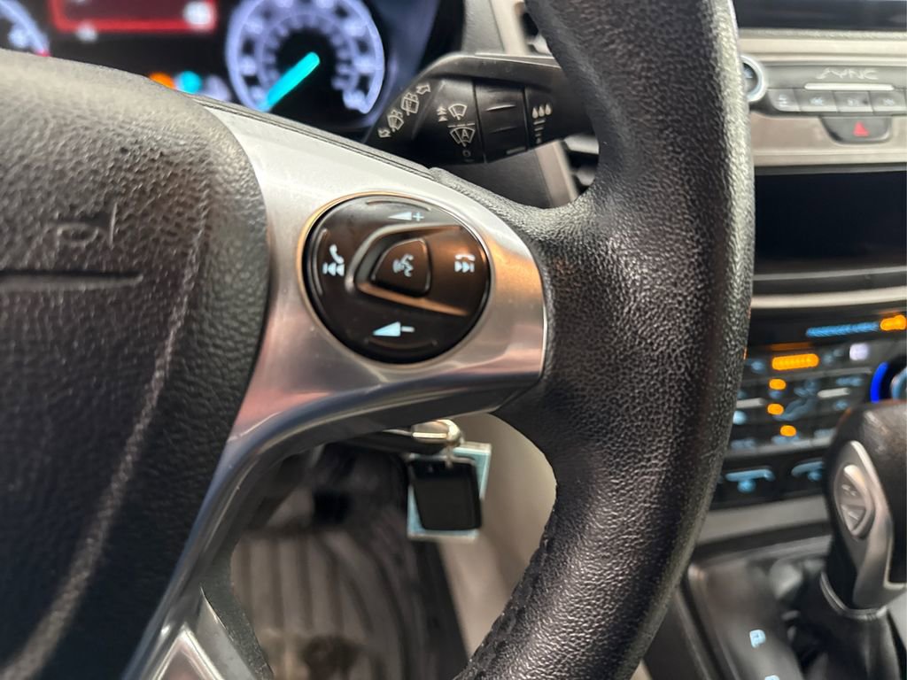 Used 2019 Ford Transit Connect XLT image 26