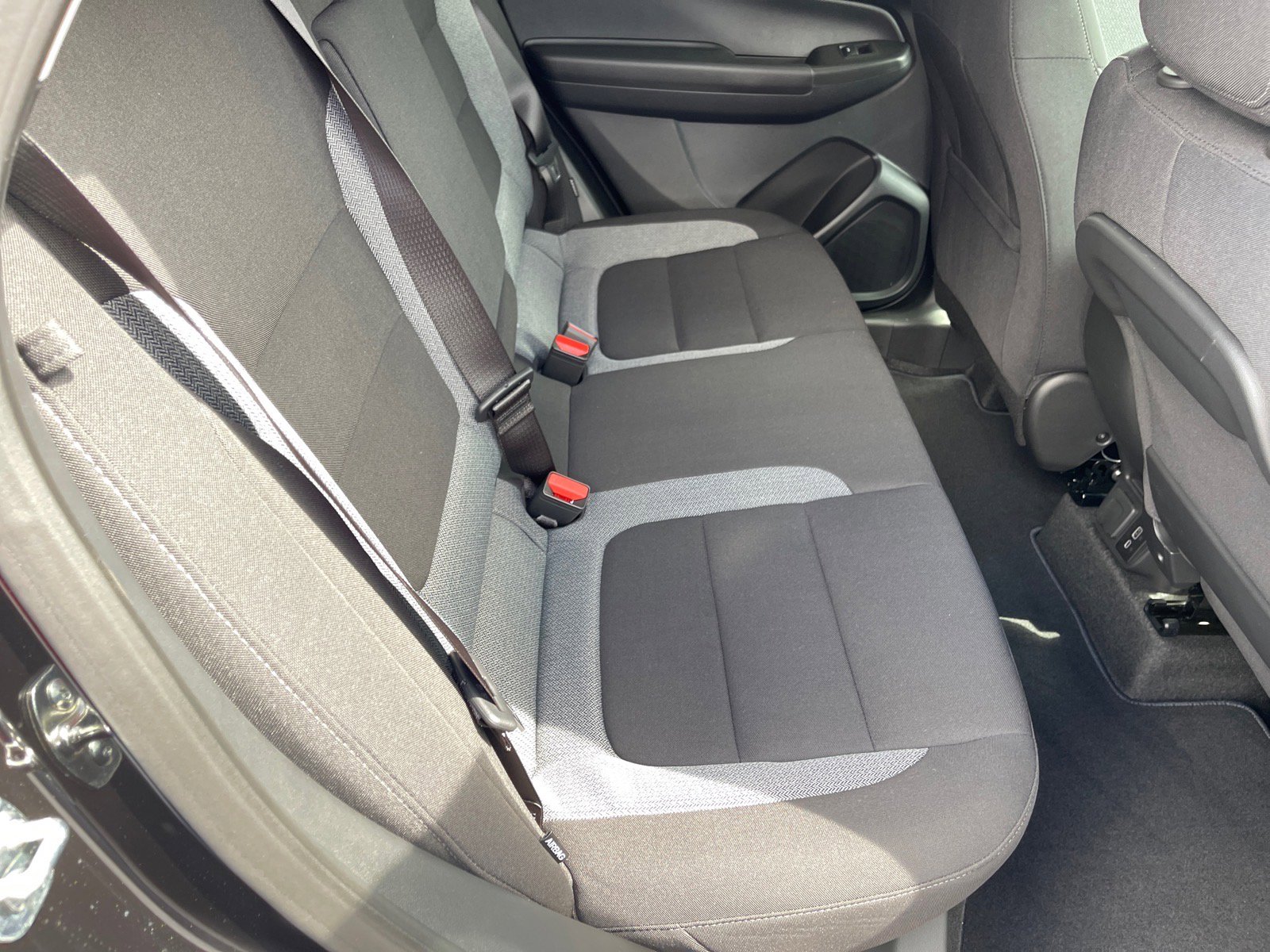 New 2026 Chevrolet TrailBlazer LT w/ Convenience Package FWD image 16
