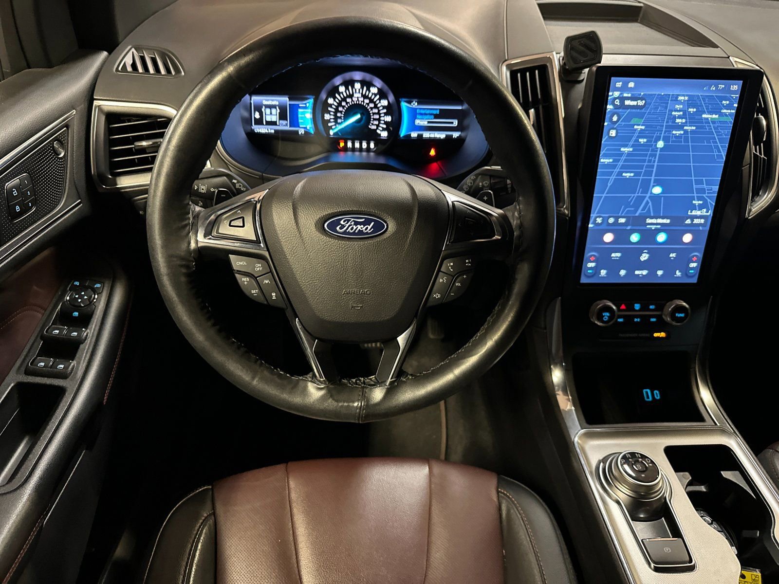 Used 2022 Ford Edge Titanium w/ Equipment Group 301A AWD/4WD image 13