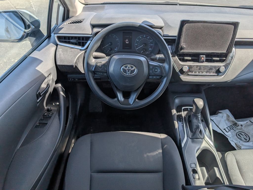 Used 2024 Toyota Corolla LE image 9