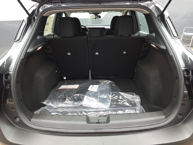 New 2027 Nissan Kicks S FWD image 15