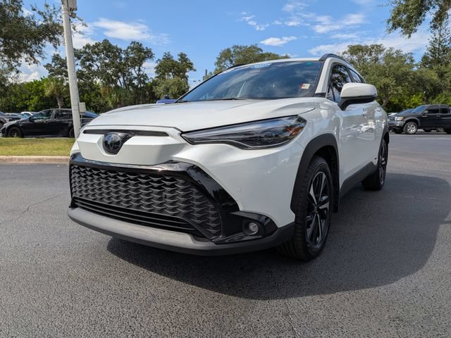 Used 2023 Toyota Corolla Cross AWD Hybrid w/ Convenience Package image 7