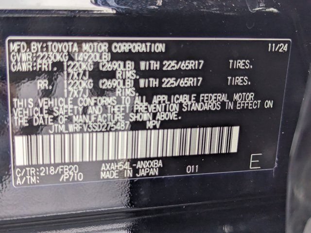 Used 2025 Toyota RAV4 LE AWD/4WD image 27