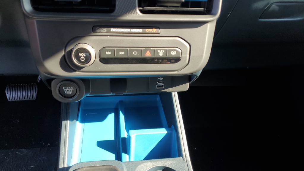 New 2025 Ford Maverick XLT w/ XLT Luxury Package image 32