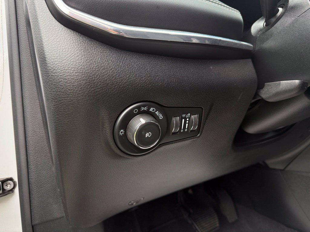 Used 2022 Jeep Compass High Altitude AWD/4WD image 9