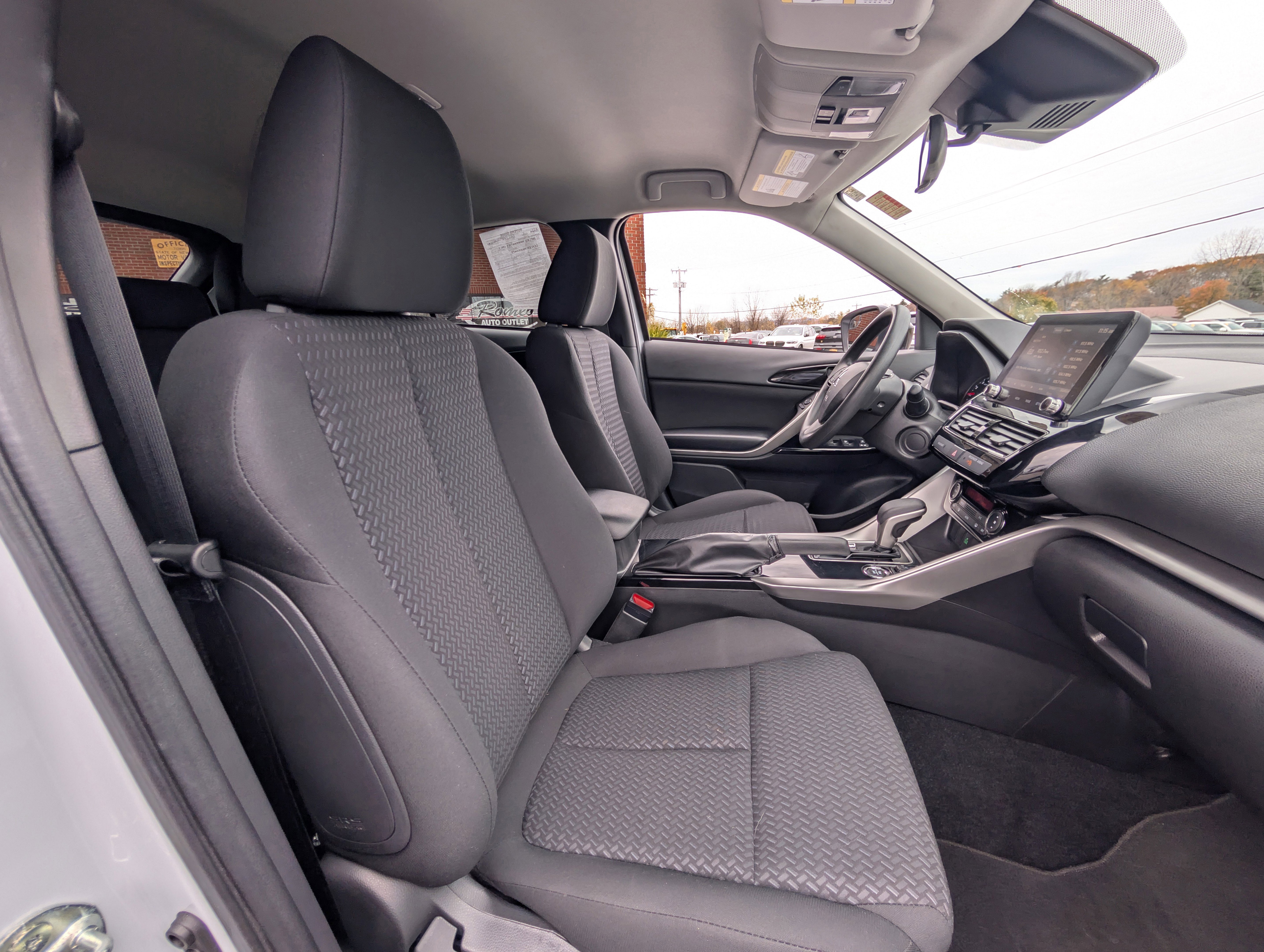 Used 2024 Mitsubishi Eclipse Cross LE image 38