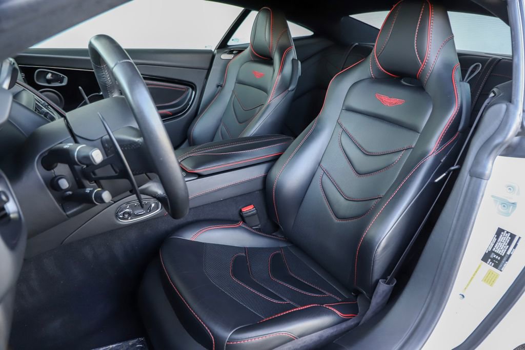 Used 2019 Aston Martin DBS Superleggera RWD image 8