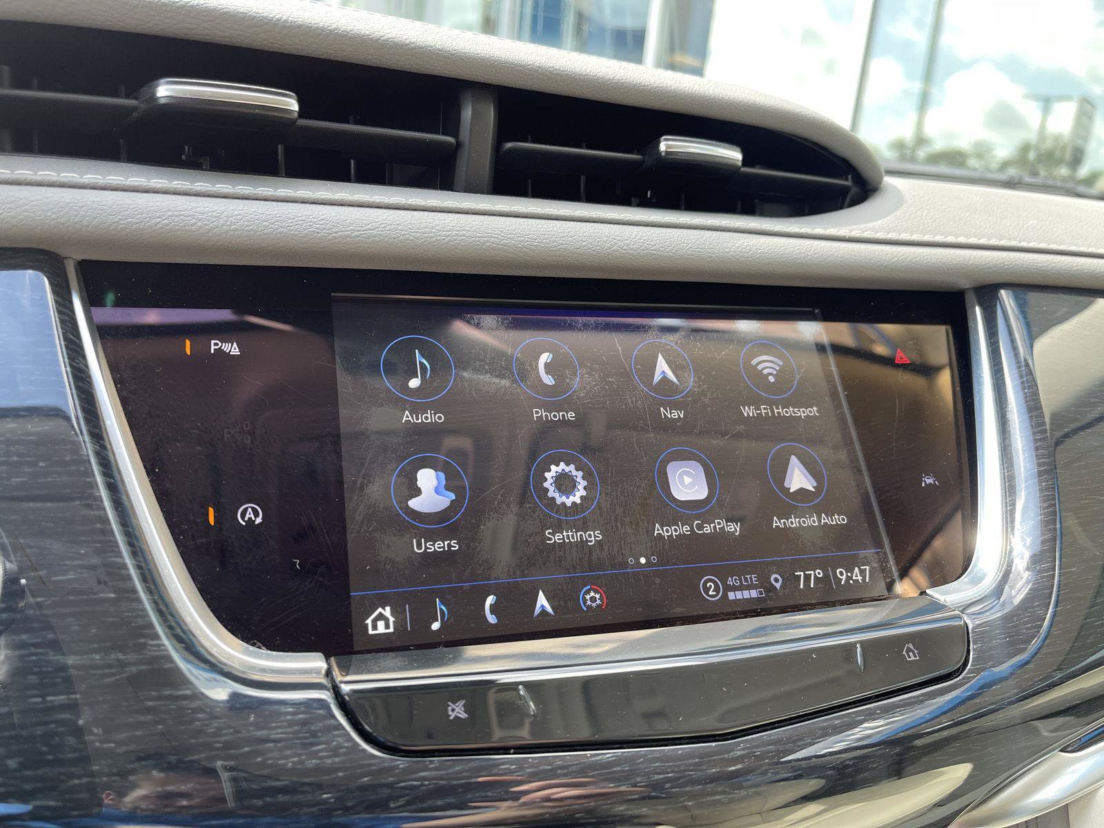 Used 2024 Cadillac XT6 Premium Luxury w/ LPO, Floor Liner Package AWD/4WD image 30