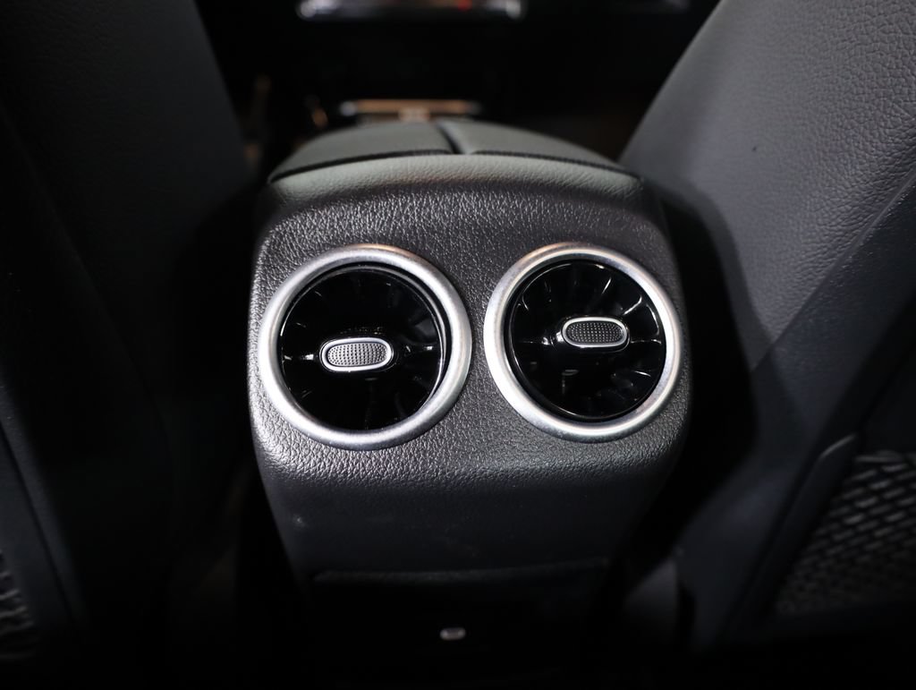 Certified 2026 Mercedes-Benz CLA 250 4MATIC image 39