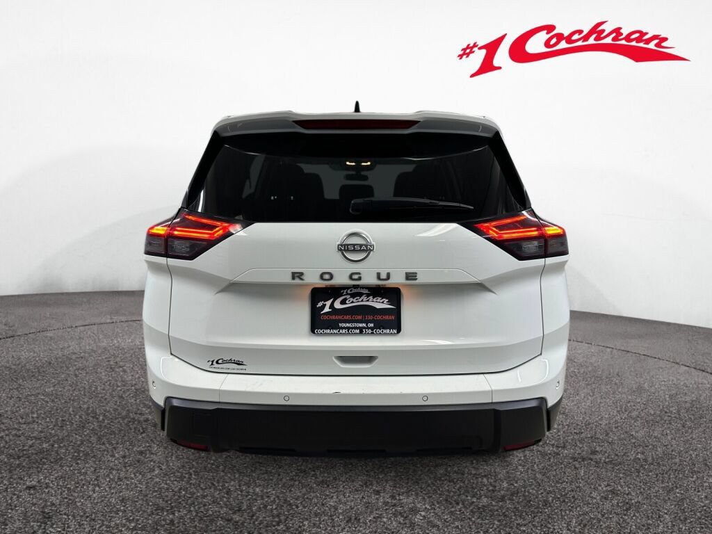 Used 2024 Nissan Rogue S FWD image 20