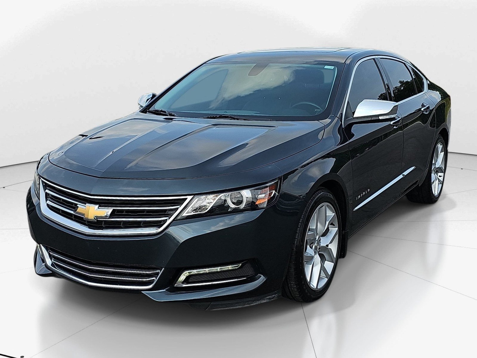Used 2018 Chevrolet Impala Premier w/ Premier Convenience Package FWD image 8