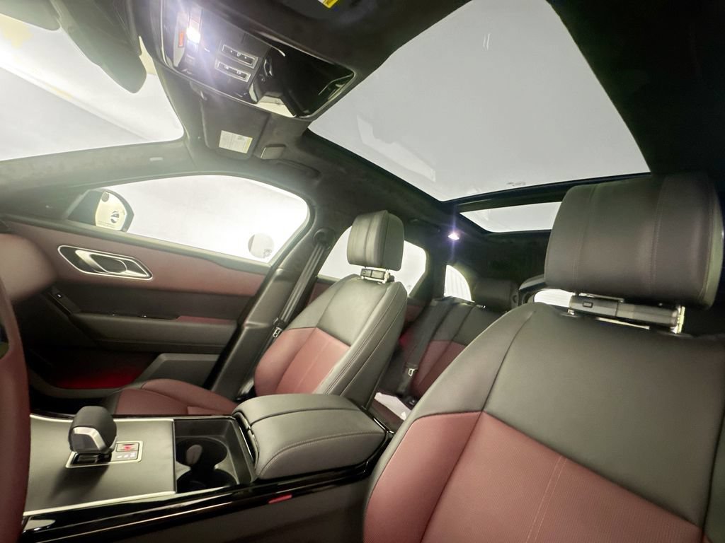 New 2026 Land Rover Range Rover Velar Autobiography AWD/4WD image 21