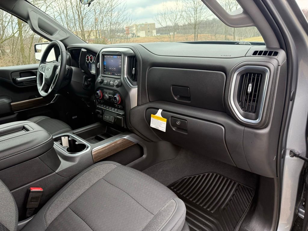 Used 2020 Chevrolet Silverado 1500 RST w/ All-Star Edition image 28