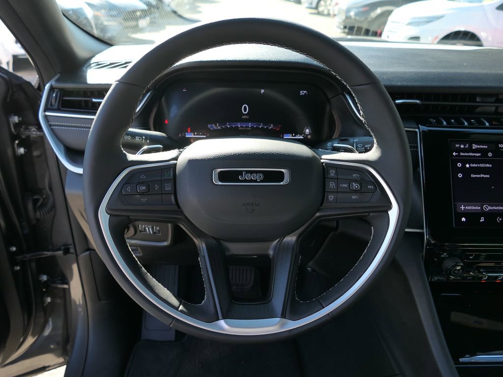 Used 2025 Jeep Grand Cherokee L Laredo w/ Luxury Tech Group I image 15