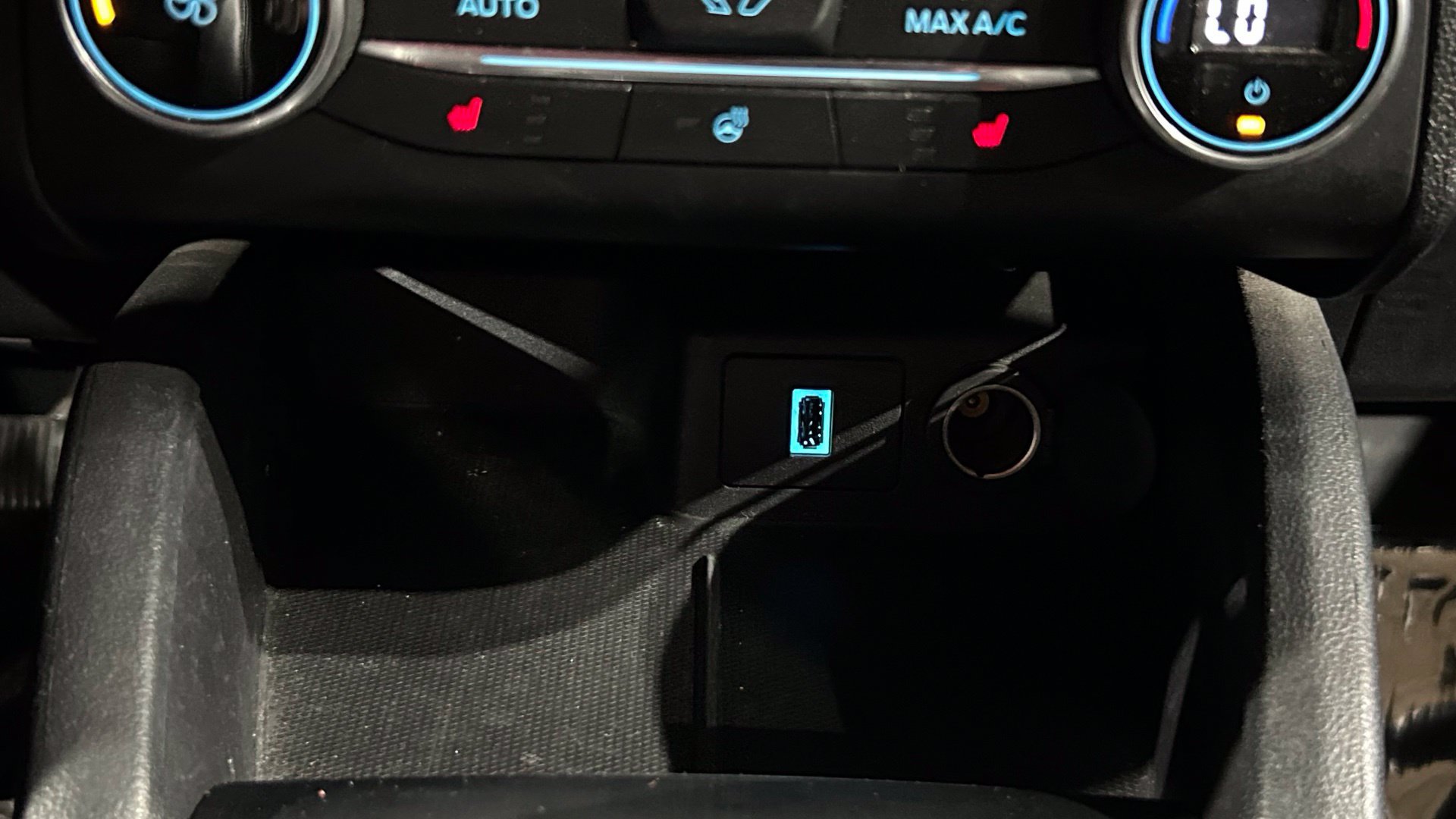Used 2020 Ford Escape SEL AWD/4WD image 80