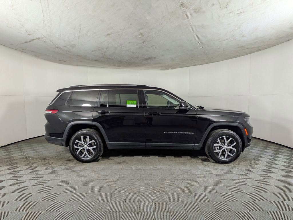 Certified 2023 Jeep Grand Cherokee L Limited image 7