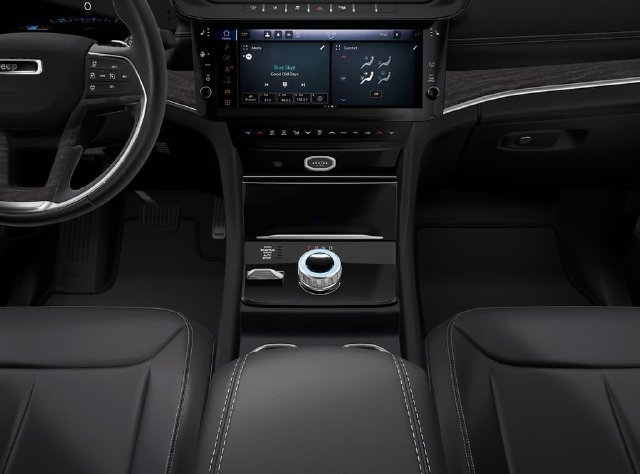 New 2027 Jeep Grand Cherokee Limited AWD/4WD image 5