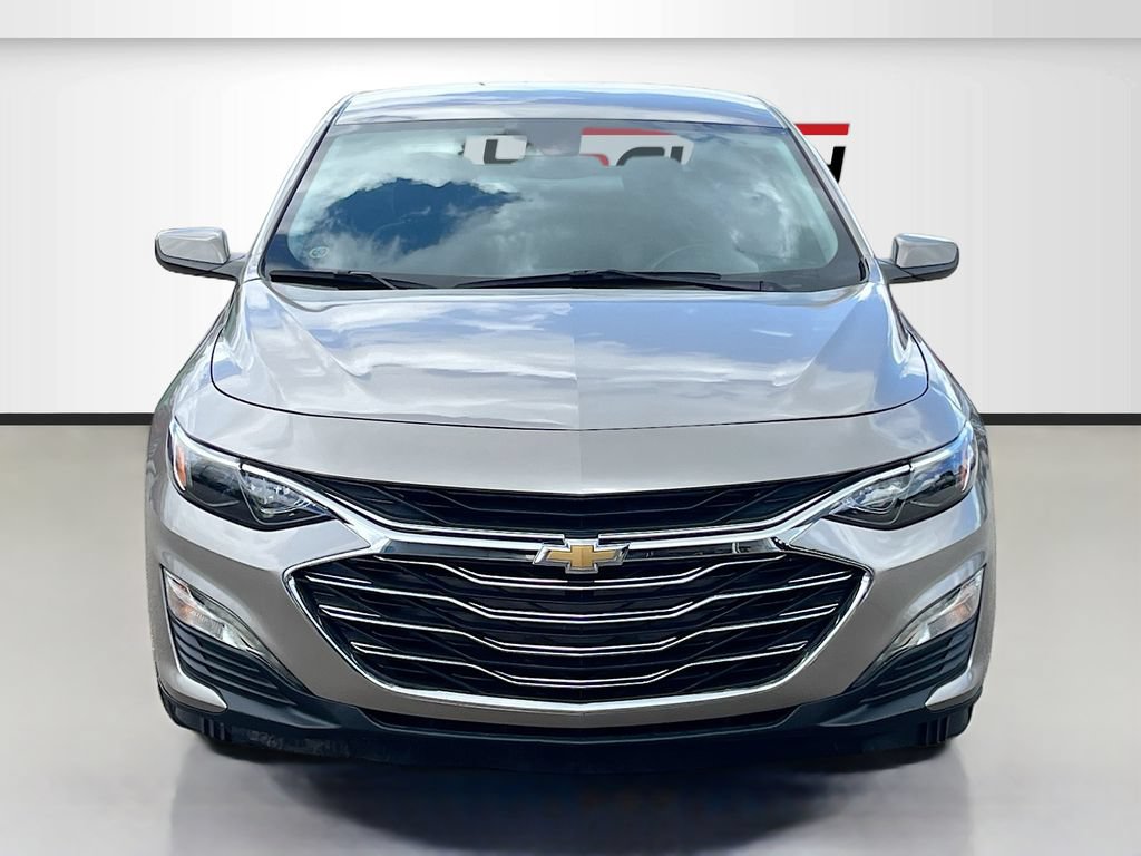 Used 2024 Chevrolet Malibu LS FWD image 2