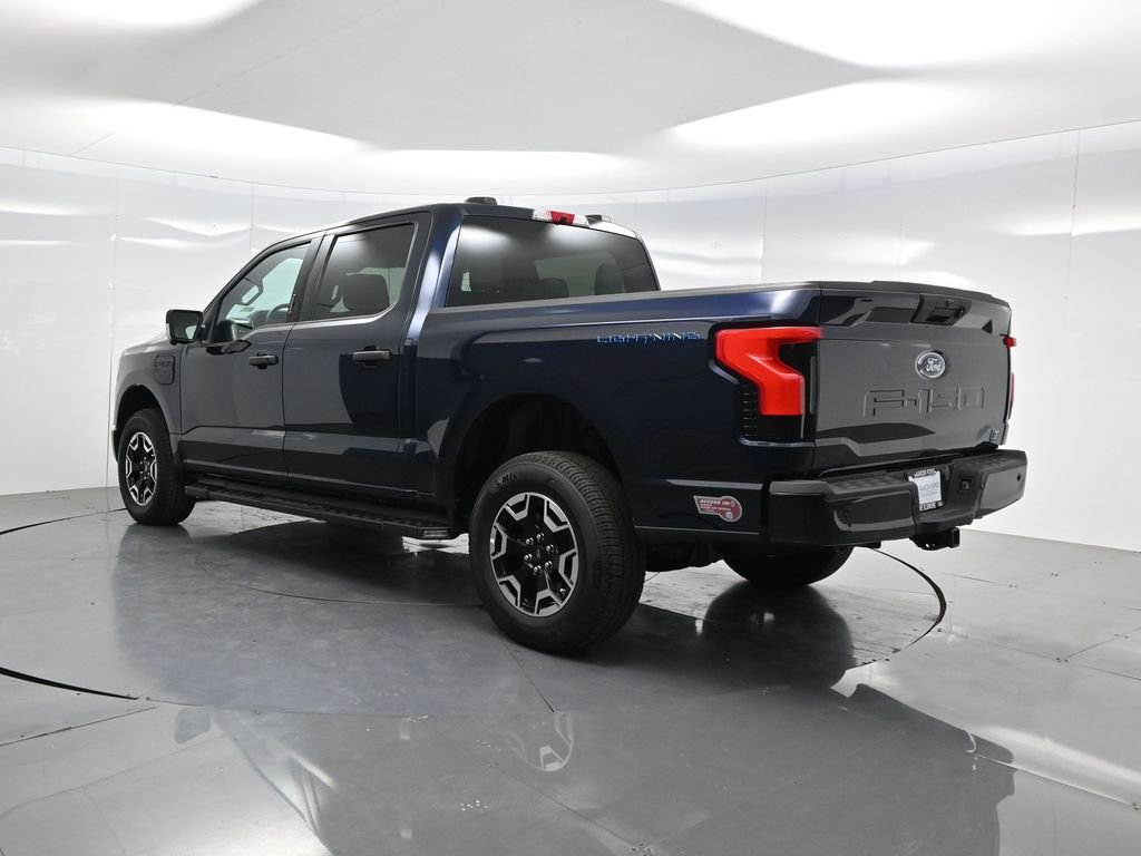Used 2023 Ford F150 Lightning XLT AWD/4WD image 6