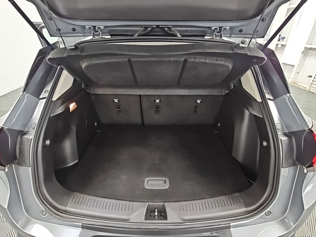 Used 2020 Buick Encore GX Preferred w/ Cold Weather Comfort Package image 31