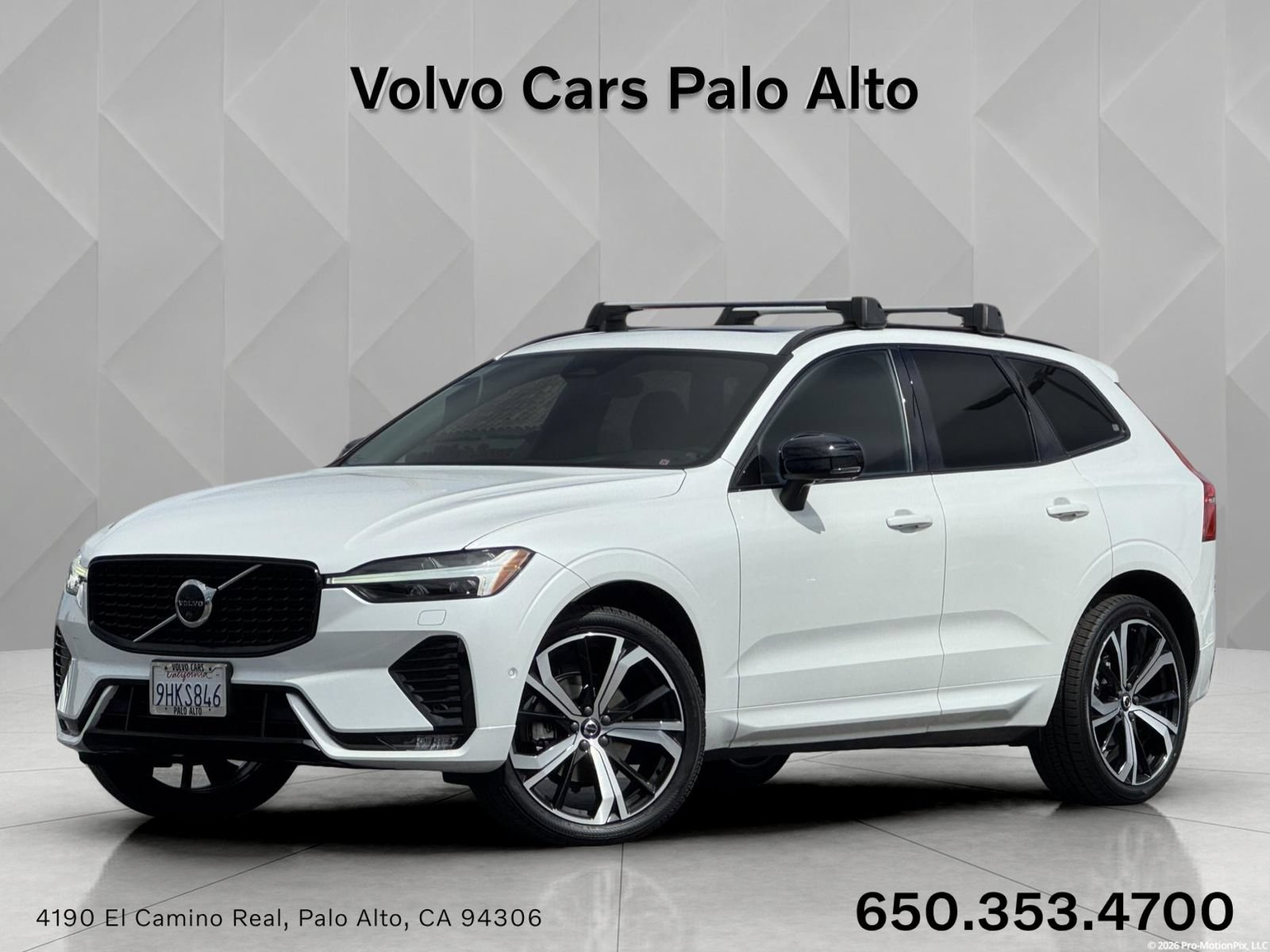 Certified 2023 Volvo XC60 B5 Ultimate w/ Protection Package Premier FWD image 1