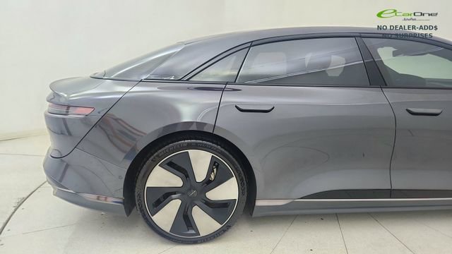 Used 2024 Lucid Air Touring AWD/4WD image 12