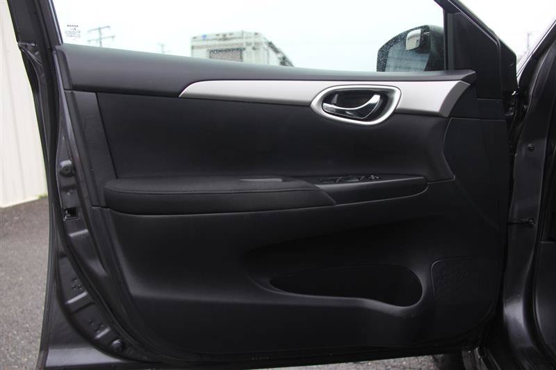 Used 2013 Nissan Sentra S FWD image 15