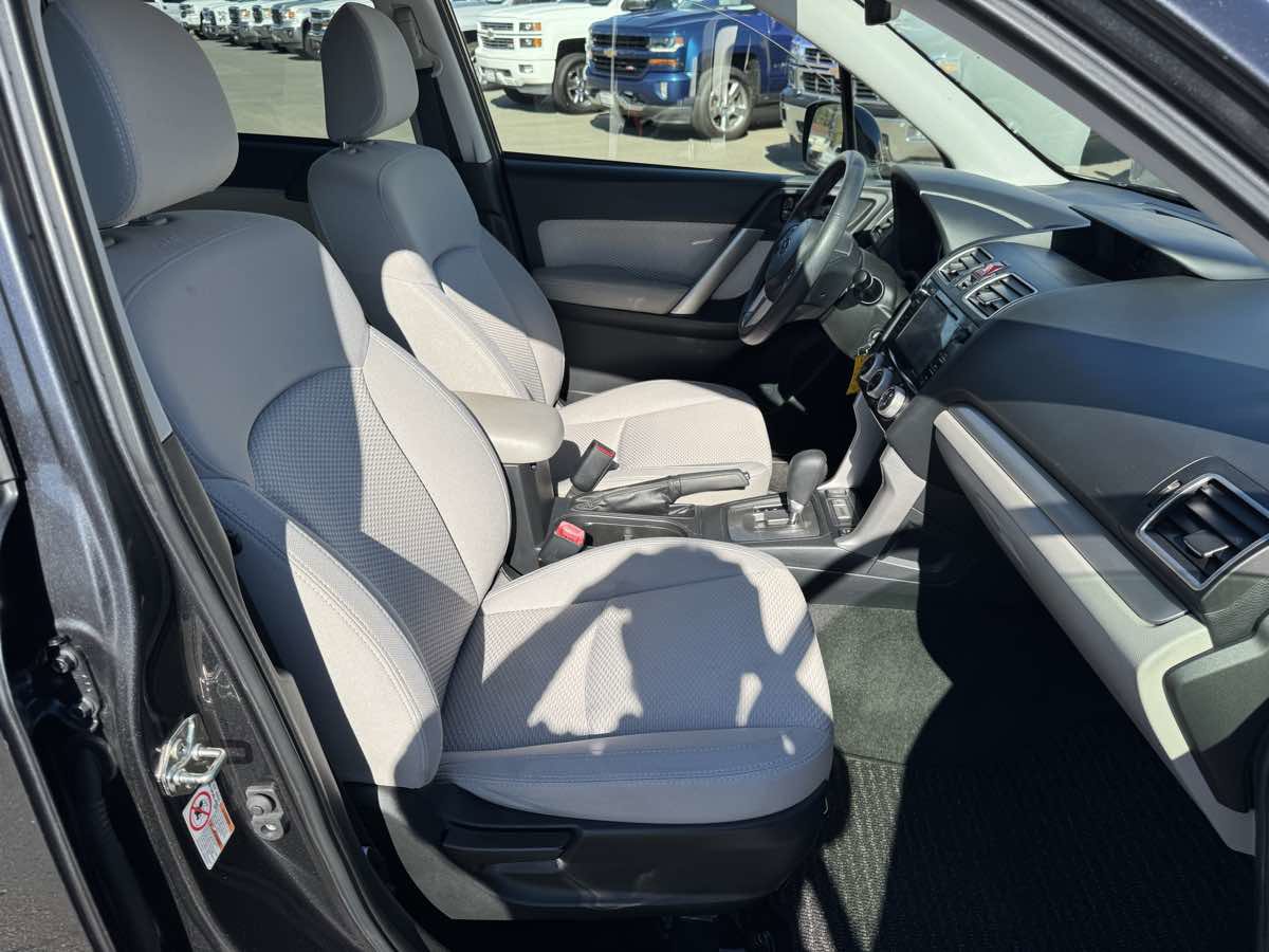 Used 2018 Subaru Forester 2.5i Premium w/ Popular Package #2A image 14
