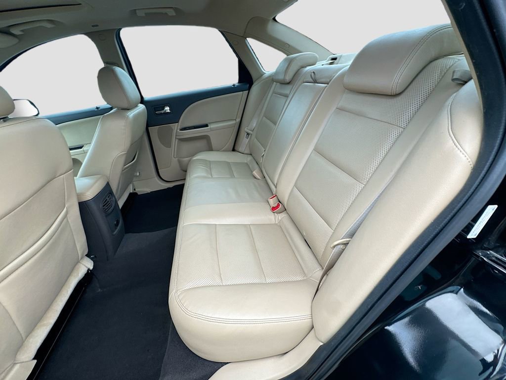 Used 2008 Ford Taurus Limited image 27