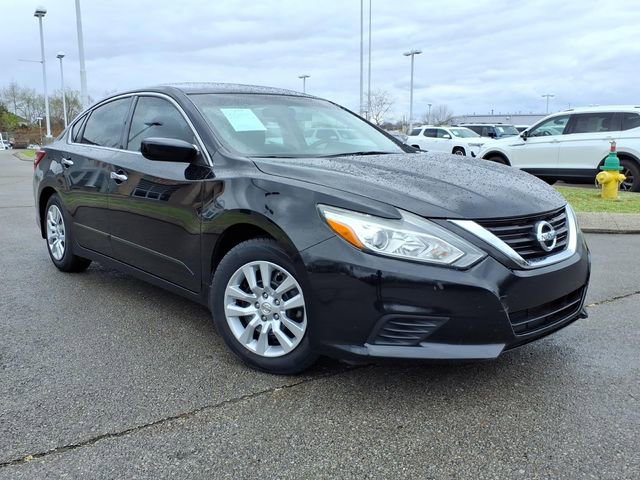 Used 2018 Nissan Altima 2.5 S w/ S Convenience Package image 1