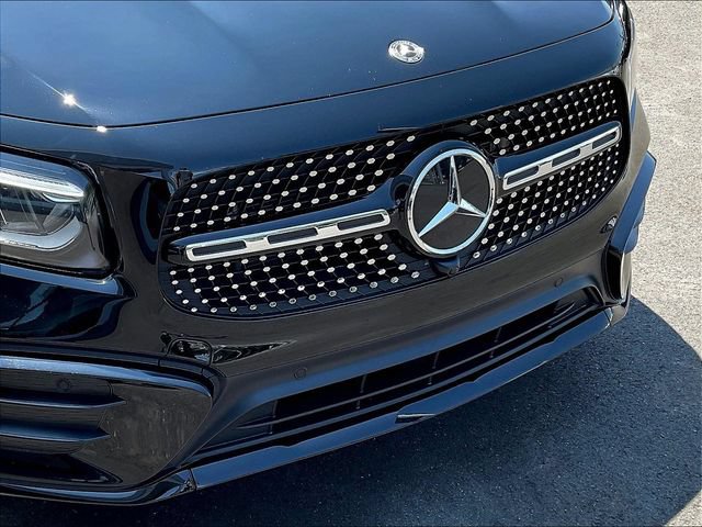 Certified 2024 Mercedes-Benz GLB 250 4MATIC image 35