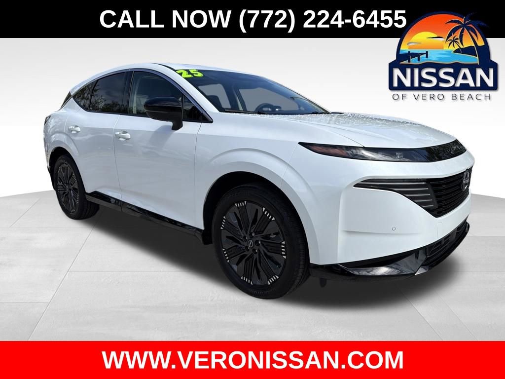 Used 2025 Nissan Murano Platinum image 1